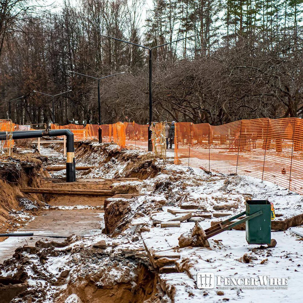 Flash Sale ๐ 4 ft. x 100 ft. Outdoor Snow Fence, Plastic Safety Mesh, Temporary Garden Netting for Poultry in Orange by Fencer Wire ๐ฅ 9 Flash Sale ๐ 4 ft. x 100 ft. Outdoor Snow Fence, Plastic Safety Mesh, Temporary Garden Netting for Poultry in Orange by Fencer Wire ๐ฅ - Image 7